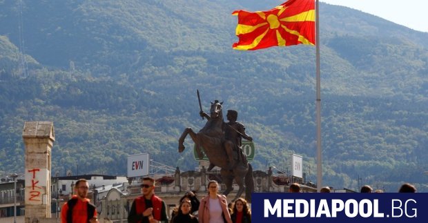 Македонските управляващи призоваха президента Румен Радев бързо да се намери