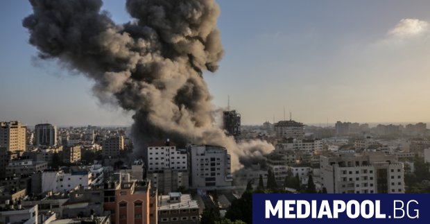 Израелската армия нанесе тази нощ десетки удари в ивицата Газа