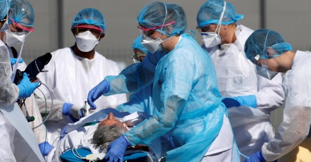 Франция обяви че 4271 пациенти с Covid 19 лежат в интензивни