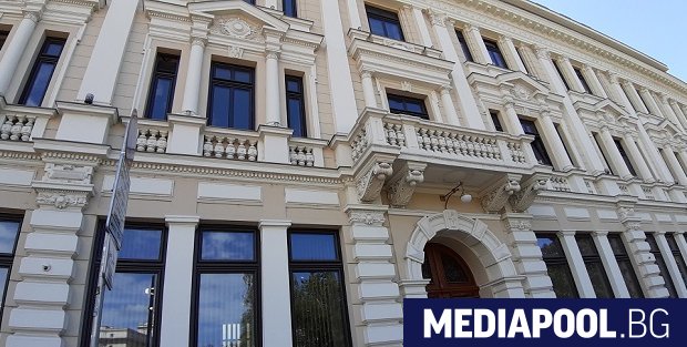 Сагата около проблемите в държавната Българска банка за развитие ББР