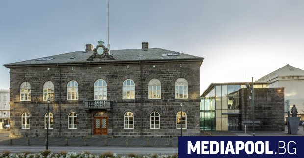 Жените ще бъдат мнозинство в новия парламент на Исландия показват
