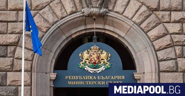 Премиерът Стефан Янев назначи в петък за заместник министър на транспорта