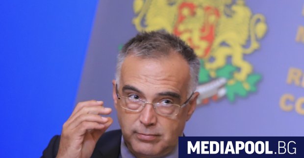 Антон Кутев подаде оставка като говорител на служебното правителство. Във