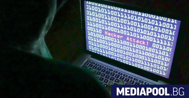 Украйна заподозря Русия за хакерските атаки, които сринаха десетки правителствени