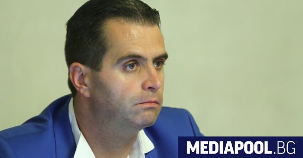 Готвеният за уволнение изпълнителен директор на Българския спортен тотализатор (БСТ)