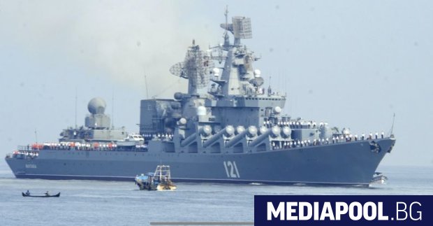 Украинските сили съобщиха че са атакували ракетния крайцер Москва флагман