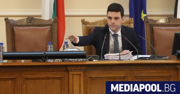 Председателят на Народното събрание Никола Минчев от Продължаваме промяната заяви,