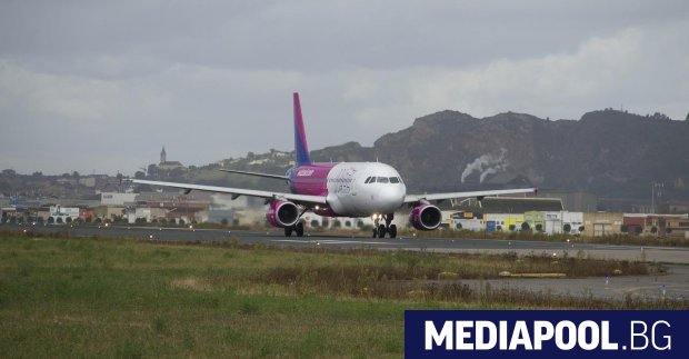 Нискотарифната авиокомпания Уиз Еър Wizz Air посочи в сряда пред
