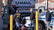 Един убит и трима ранени при стрелба в мол в Тексас
