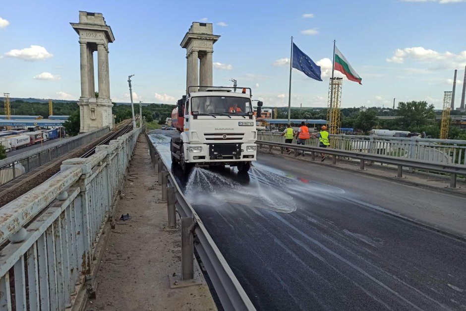 Ремонтът на Дунав мост при Русе започва през юни и ще продължи 2 години. Сн. БГНЕС, архив