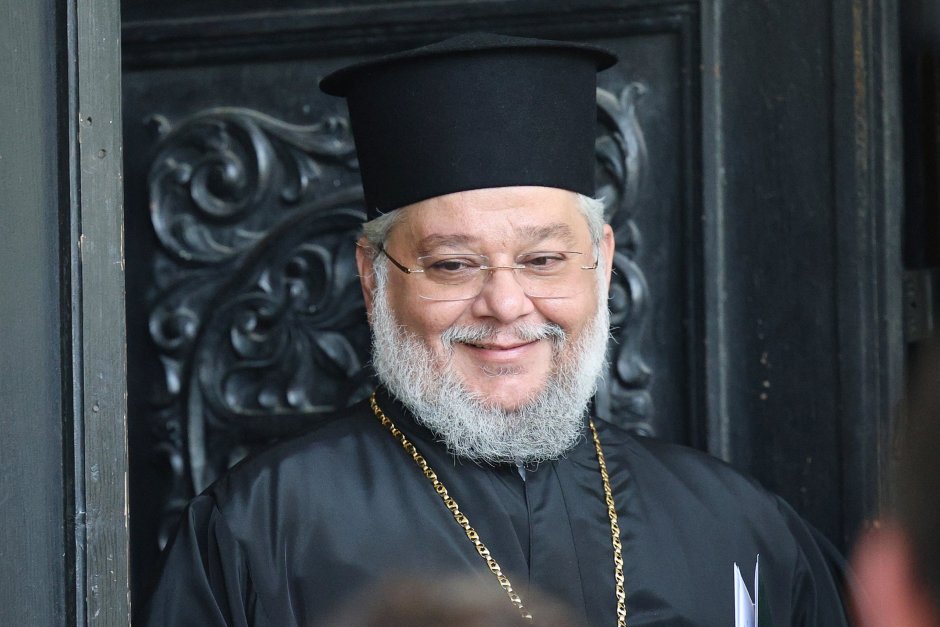 Старозагорският митрополит Киприан обявява резултата от днешното гласуване, Сн. БГНЕС