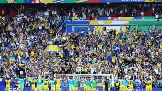 Украйна обърна Словакия и остави развръзката от групата за последния кръг
