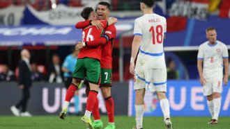 Измъчена победа на Португалия срещу Чехия с два късметлийски гола