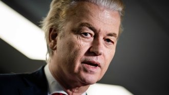 Нидерландските партии се споразумяха окончателно за съставяне на дясно правителство