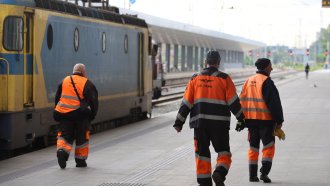 Променят се разписания на още влакове и маршрути заради ремонта на Централна гара София