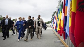 Зеленски вижда “шанс за дипломацията“, но не всички са оптимисти