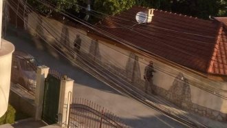 Снайперисти охраняват къщата на Борисов. ПП-ДБ пита каква е заплахата и иска изслушване