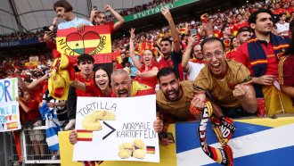 Испания изхвърли Германия с гол в 119-та минута