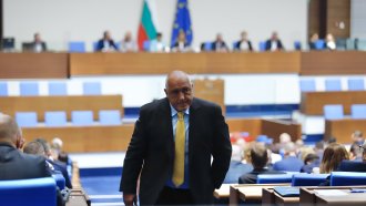 Борисов мълчи за правителство, тъжи за парите по Плана за възстановяване