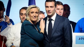 Крайнодесните във Франция искат абсолютно мнозинство, за да управляват ефективно
