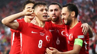 Турция надви Грузия в мач с четири гола и две греди