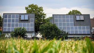 Над 1500 домакинства ще се сдобият със слънчеви покриви с европари