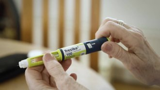 Удължава се с още месец забраната за износ на инсулин и някои антибиотици