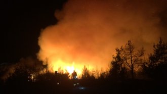 Пожар на границата със Северна Македония навлезе в България
