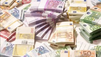 Явор Божанков: "Възраждане" и "мръсните пари" не искат еврото