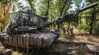 Русия бавно напредва в Източна Украйна, но дава рекордни човешки загуби